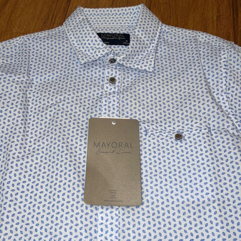 Mayoral boys long sleeved button down Oxford shirt with leaf print size 9 NWT